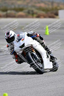 media/Mar-10-2024-TrackXperience (Sun) [[cef06d0f9a]]/Group 3/Session 4 (Turn 14)/